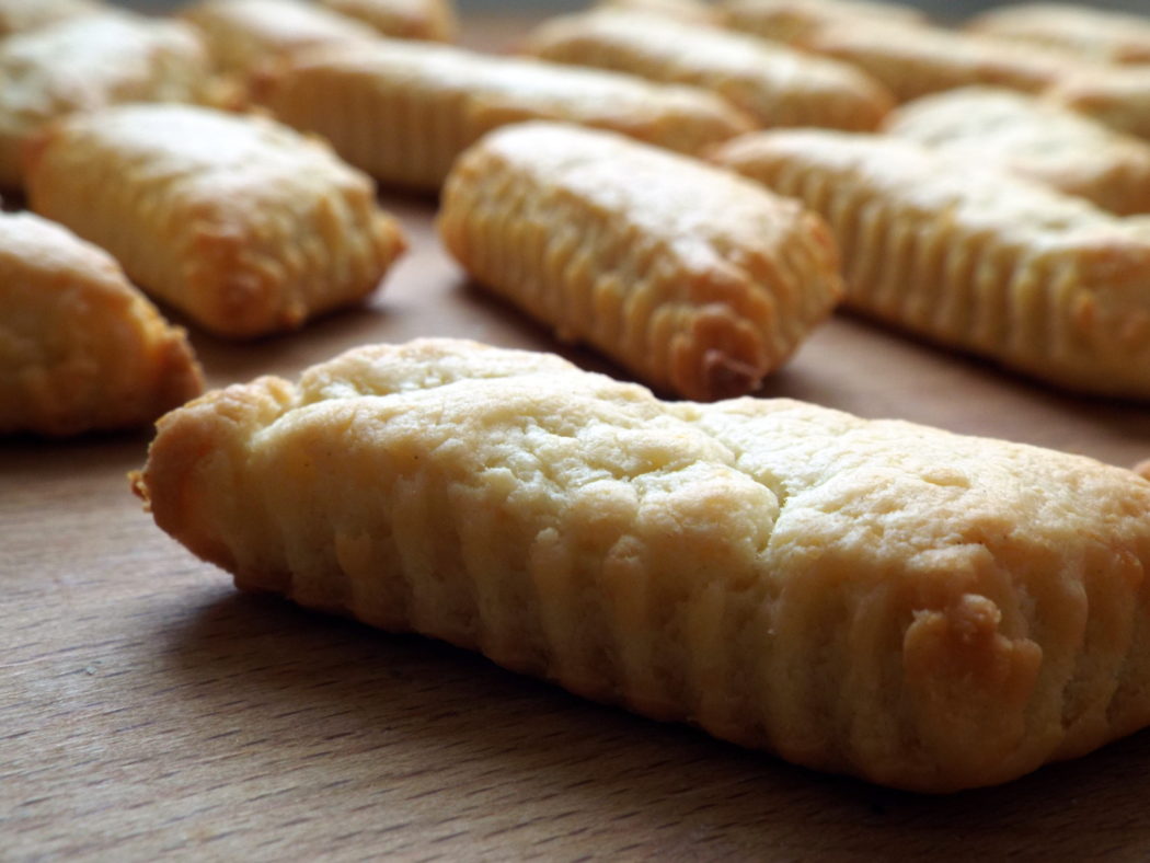 cheese straws