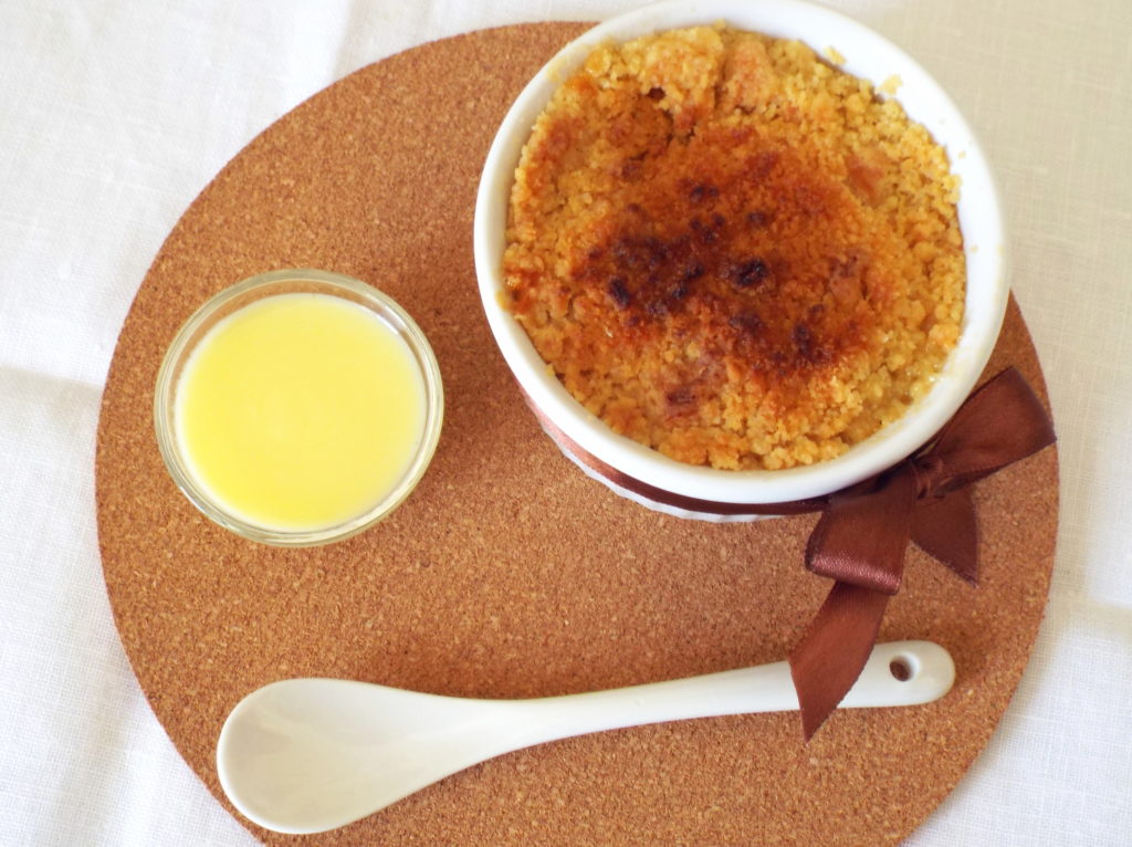 apple crumble e crema inglese