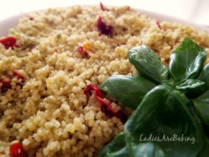 cous cous pesto e pomodorini