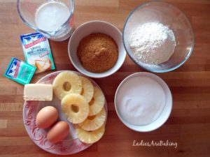 Torta all'ananas ingredienti