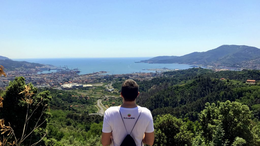 Magnalonga vista sul golfo di la spezia