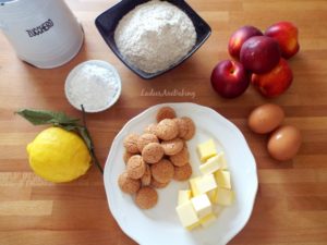 crostata pesche e amaretti ingredienti